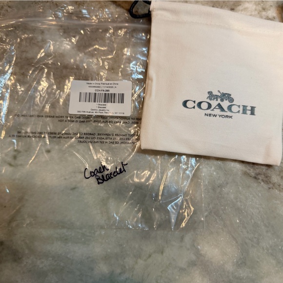 Coach Silver Tone Charm Bracelet Heart Charms NWT Authentic Designer Jewelry - Picture 4 of 4